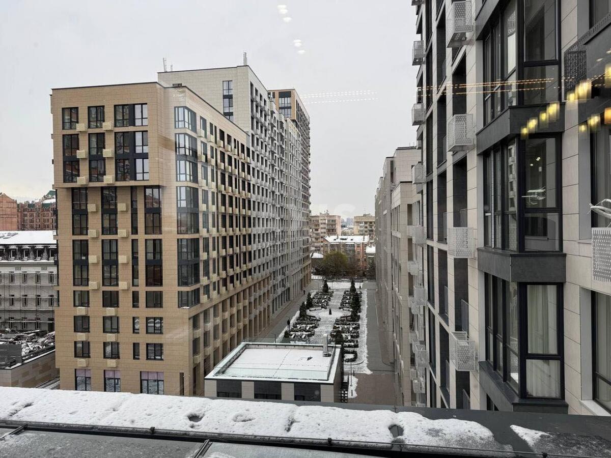 Office vul. Bul'varno-Kudrjavs'ka 15А, 350m249364