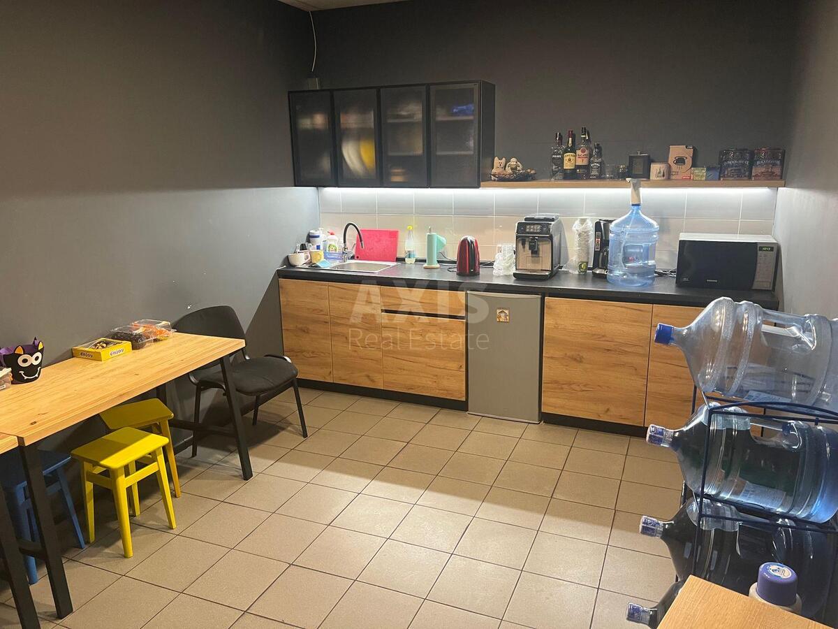 Office bul. Lepse Ivana 6З, 100m2588872
