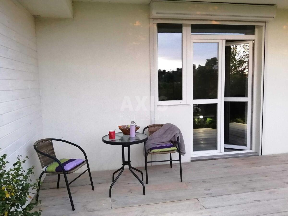 1k apartment vul. Majkops'ka 1А7