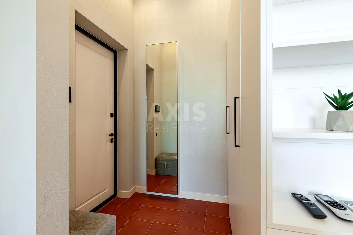 4k apartment vul. Volodymyrs'ka 81633398