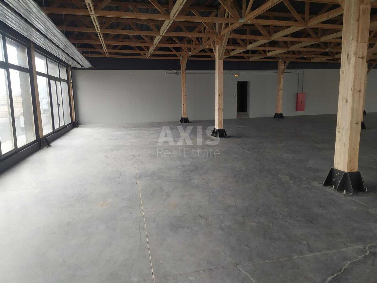 Service object vul. Kostjantynivs'ka 66, 1500m2