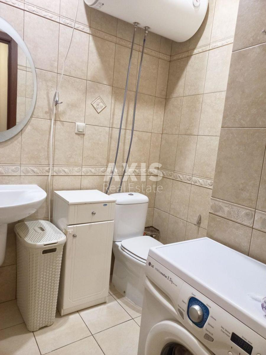 2k apartment vul. Instytuts'ka 18430204