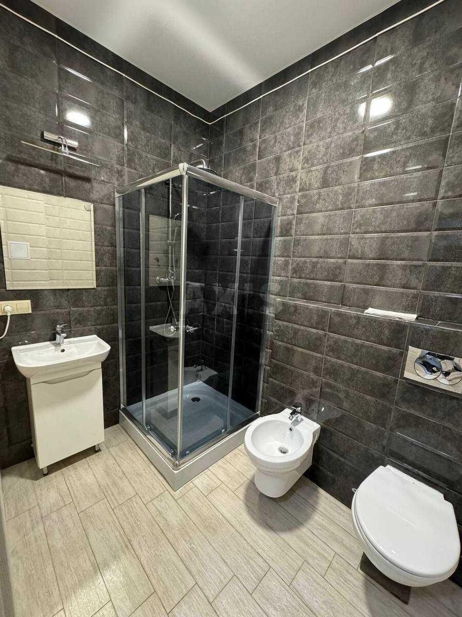 Офис ул. Дмитриевская 80, 65м26047913