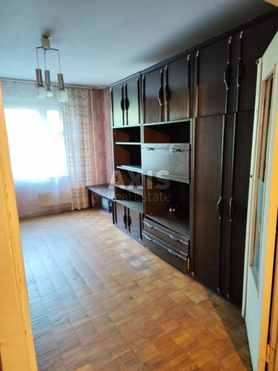 2к квартира ул. Героев Севастополя 23а0