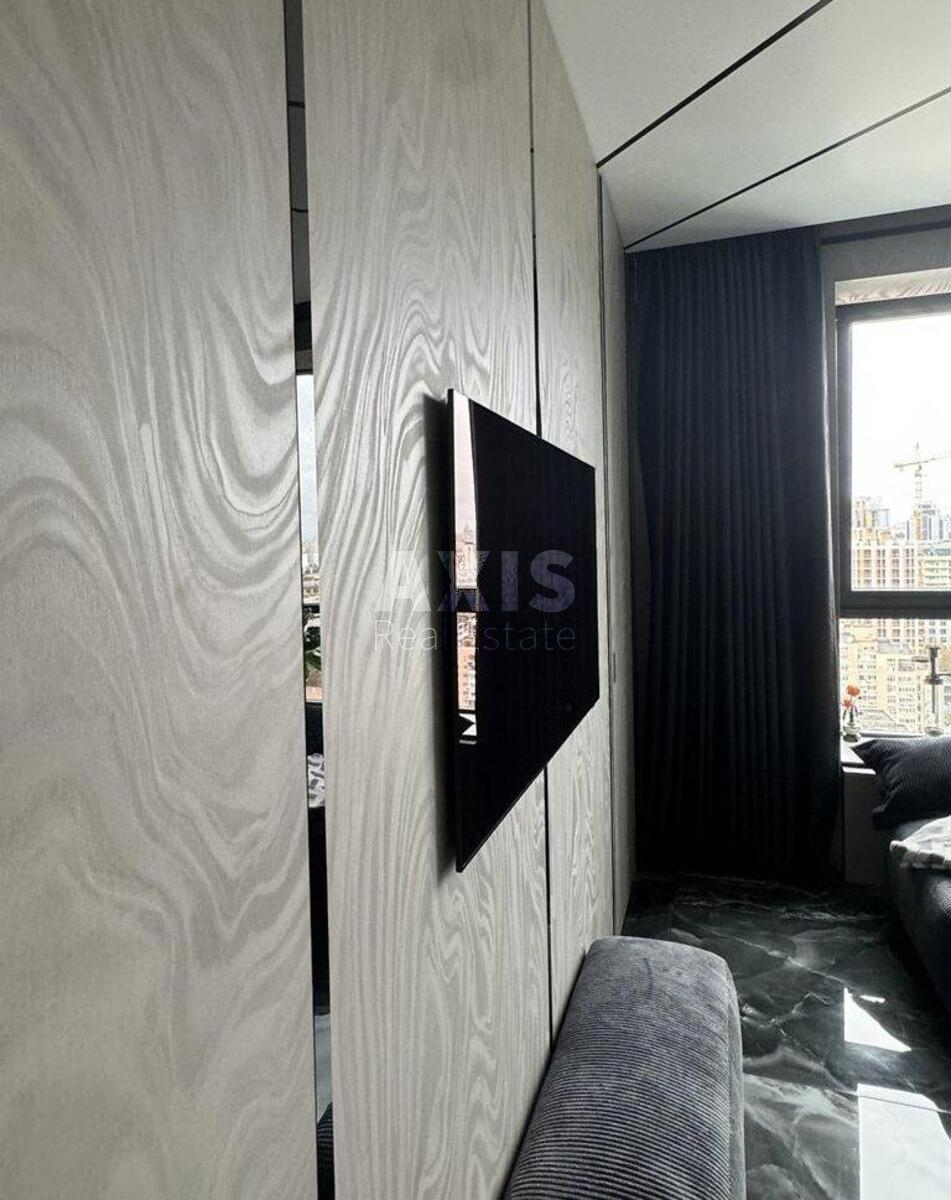 1k apartment vul. Antonovycha 1095