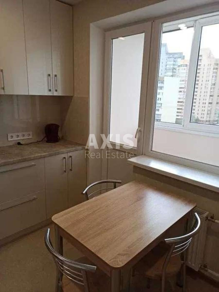 1k apartment vul. Knjazhyj Zaton 17Б0