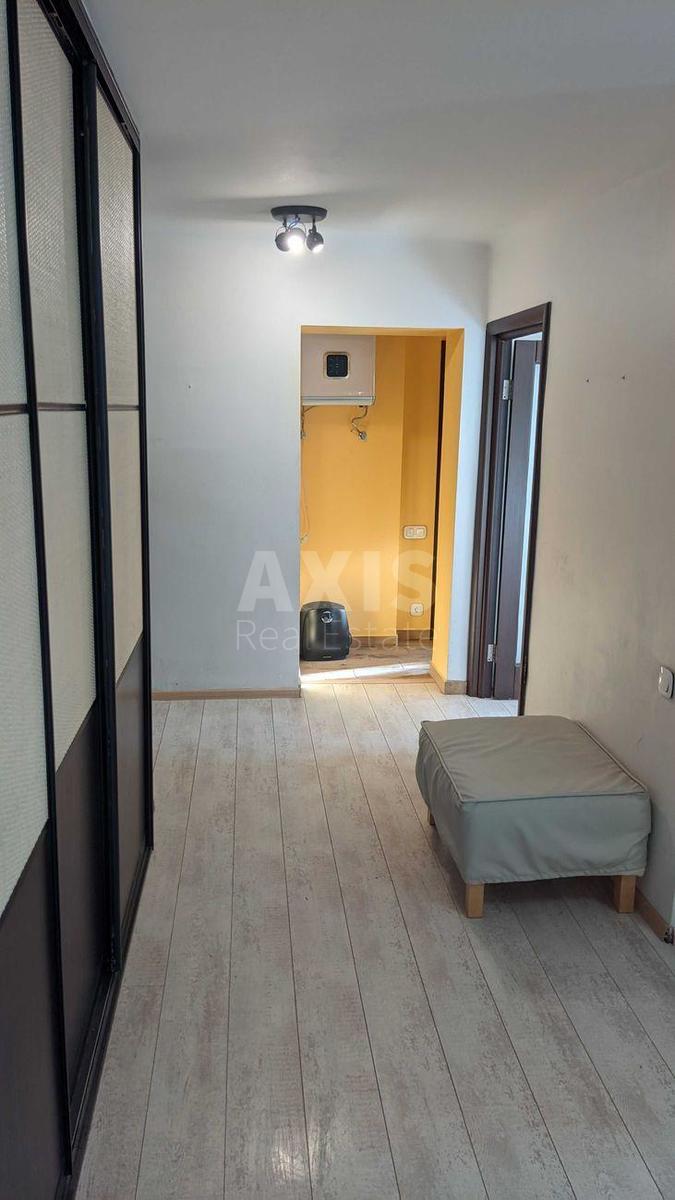 2k apartment prov. Laboratornyj 43