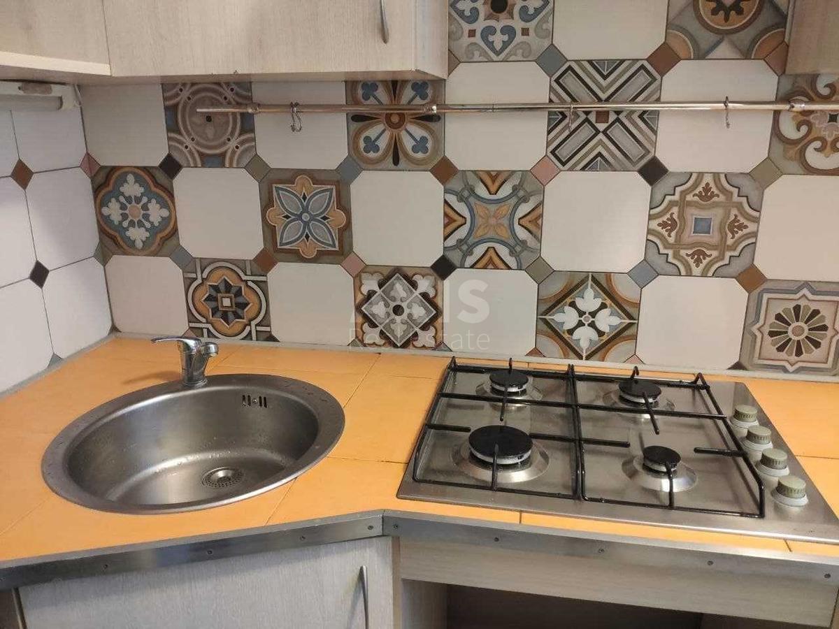 1к квартира ул. Поправки Юрия 52