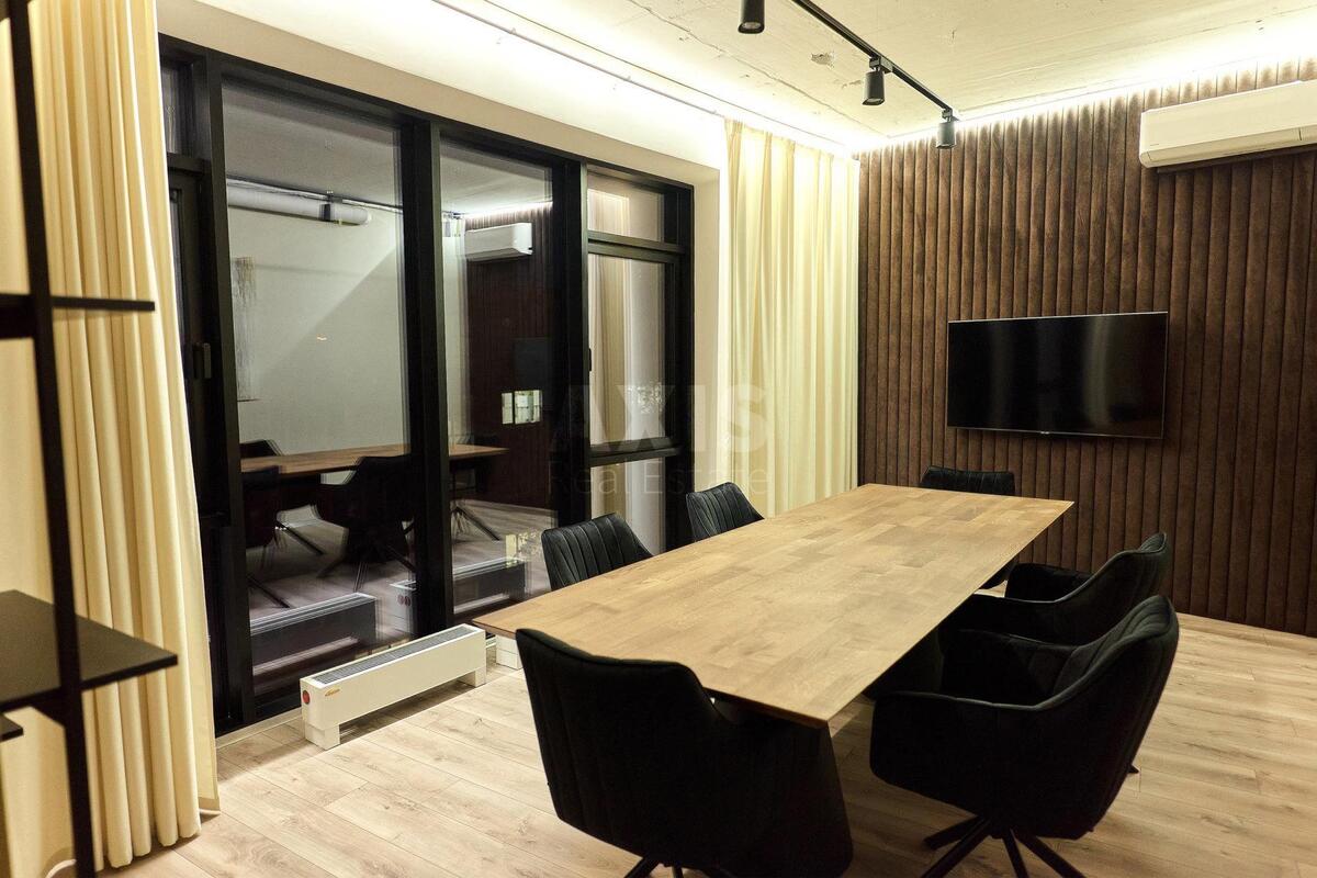 Office vul. Buslivs'ka 12, 150m26413610