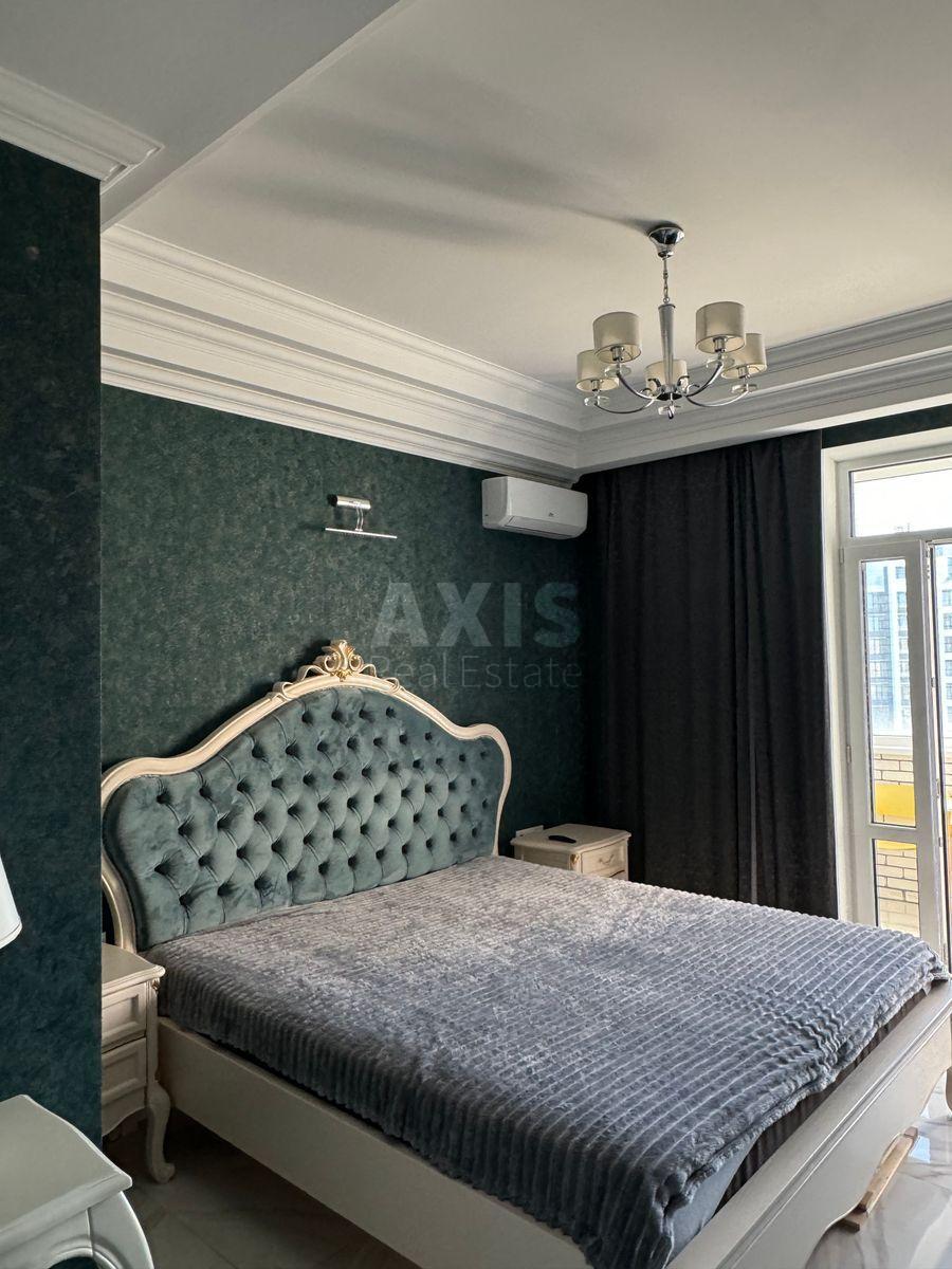 1k apartment vul. Jevgena Konoval'cja 34А4