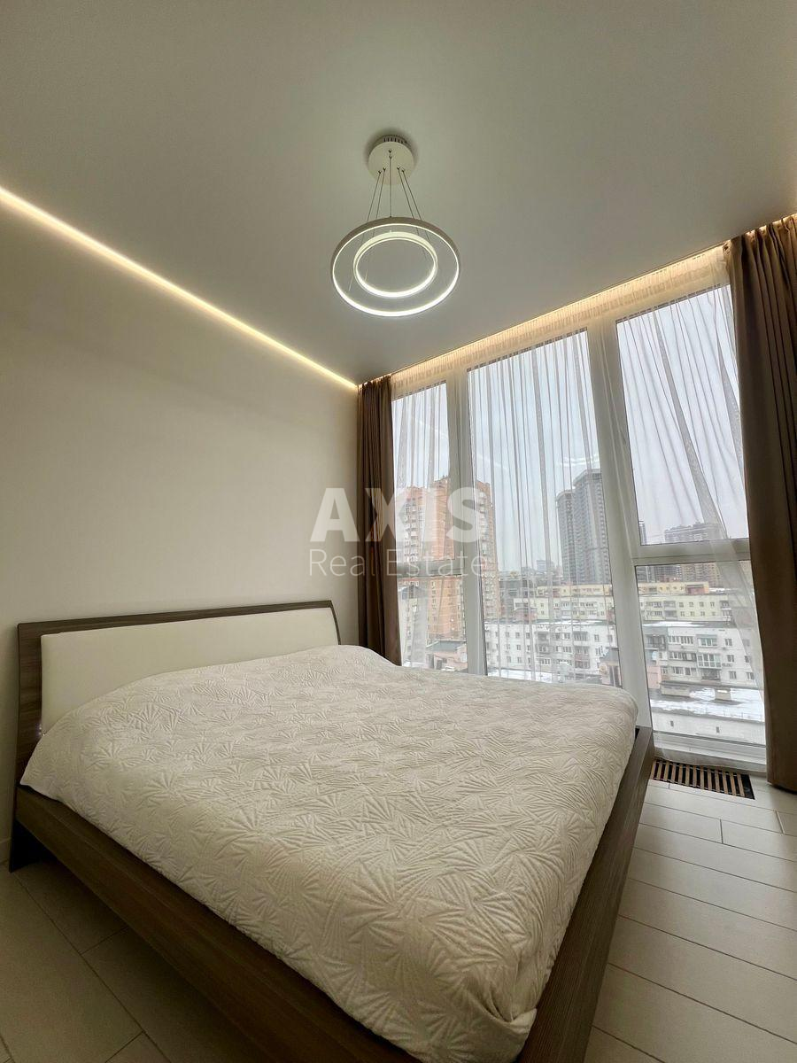 3k apartment vul. Barbjusa Anri 28А7
