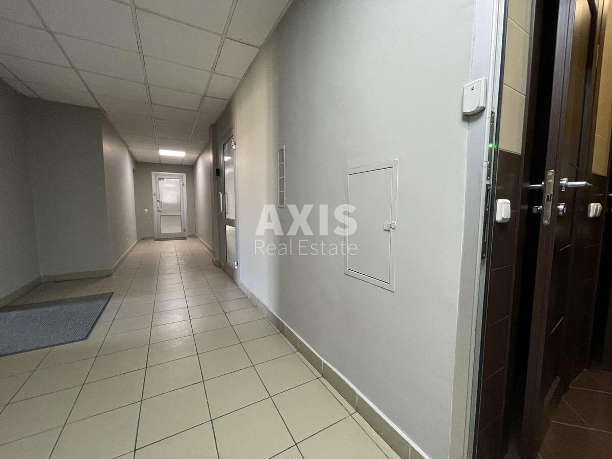 Office vul. Spas'ka 5, 182m2588588