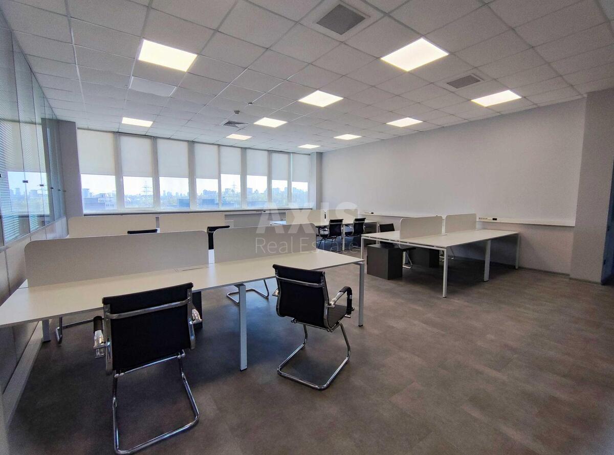 Office vul. Pol'ova 24Д, 493m257151