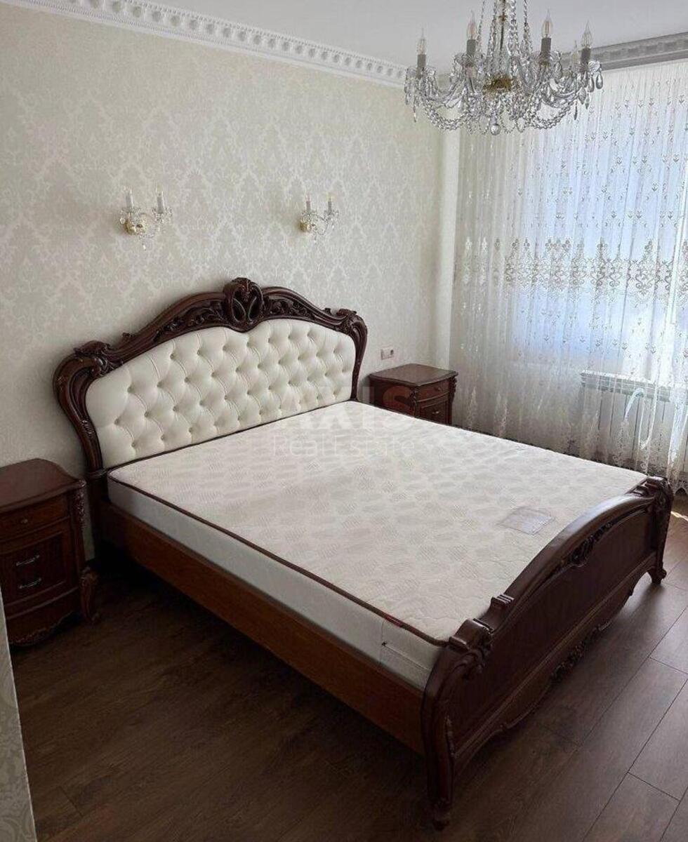 2к квартира ул. Чавдар Елизаветы 13569292