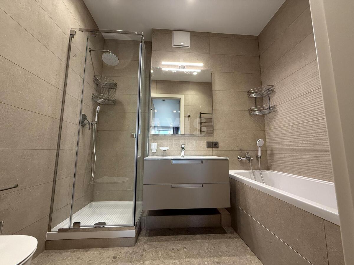 2k apartment vul. Antonovycha 118/9610245