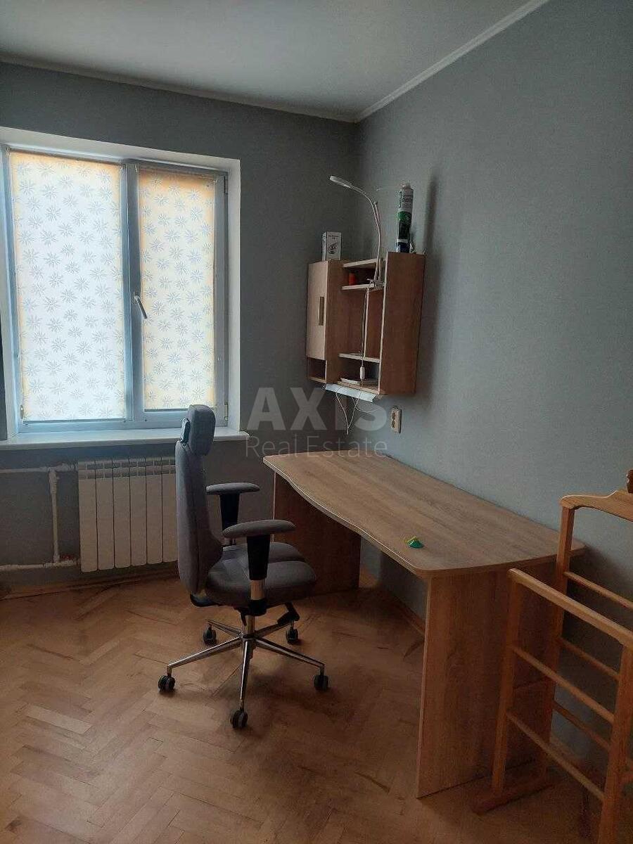 3k apartment vul. Pryrichna 5610975