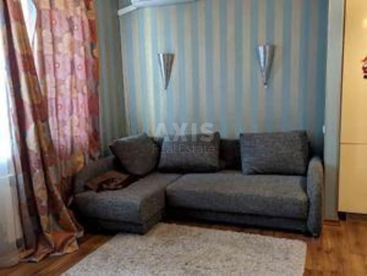 1k apartment nab. Dniprovs'ka 19А611400