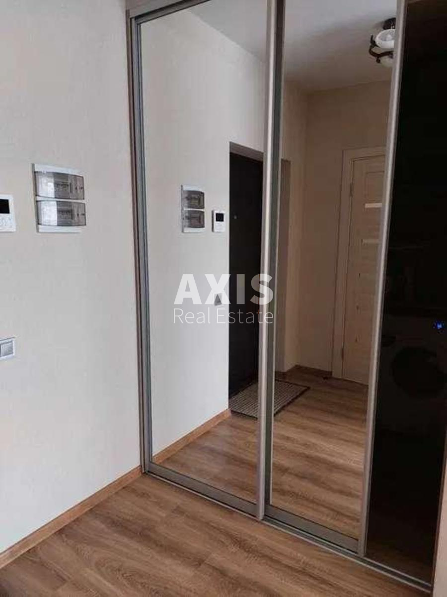 1k apartment vul. Metrologichna 1092