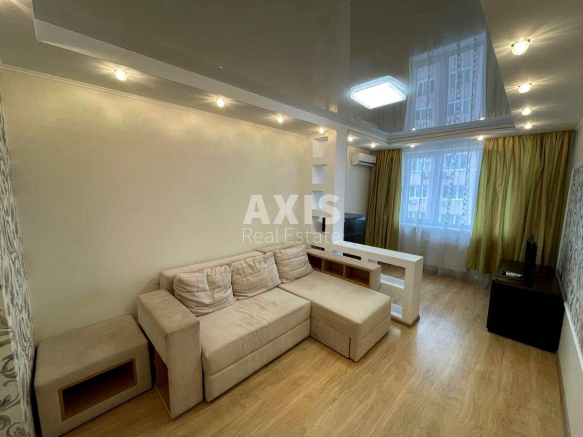 1k apartment vul. Feodosijs'ka 2Л614851