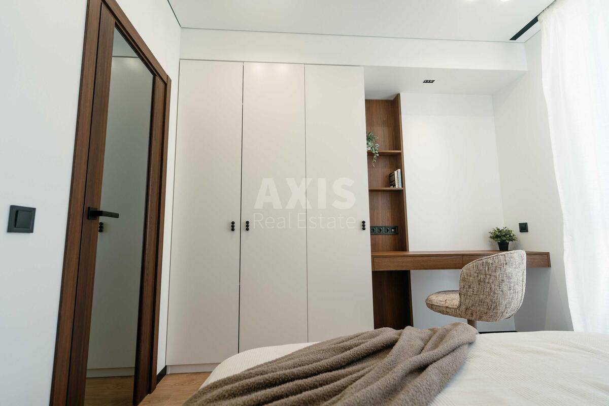 2k apartment vul. Saljutna 2581299