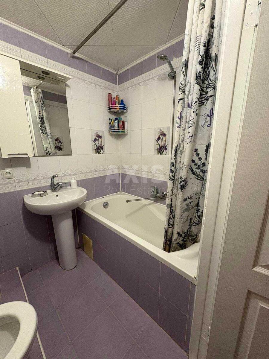 2k apartment vul. Parkovo-Syrec'ka 4А8