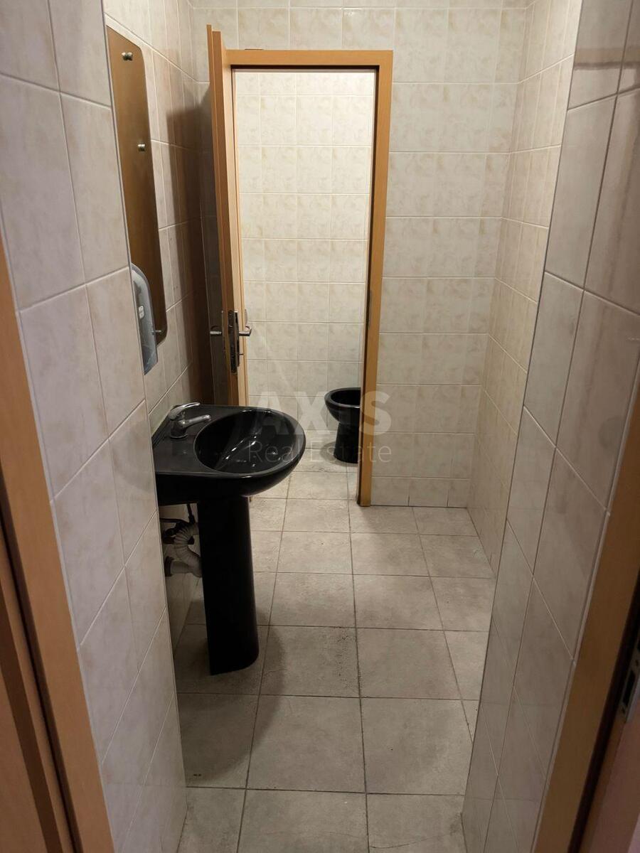 Office vul. Mashynobudivna 44, 220m2575199
