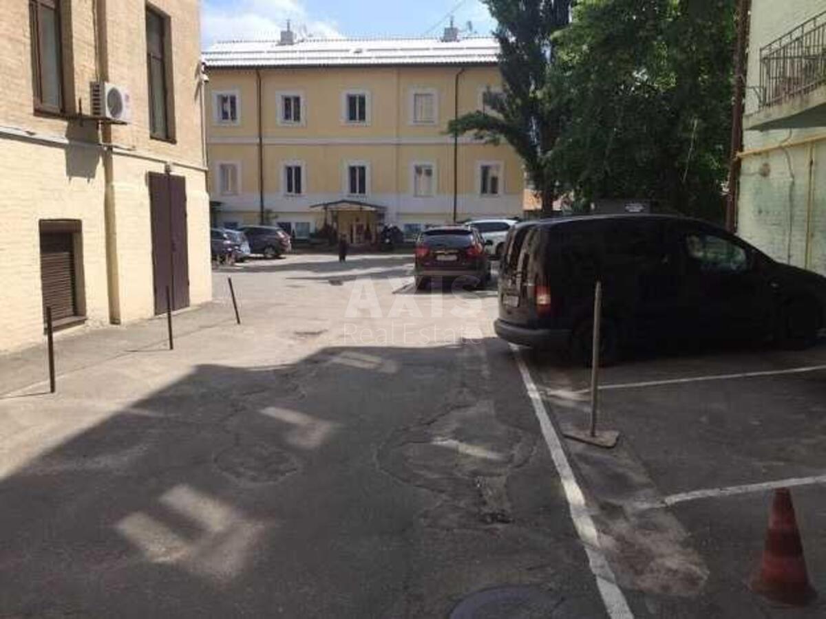 Офис ул. Терещенковская 17Б, 128м28