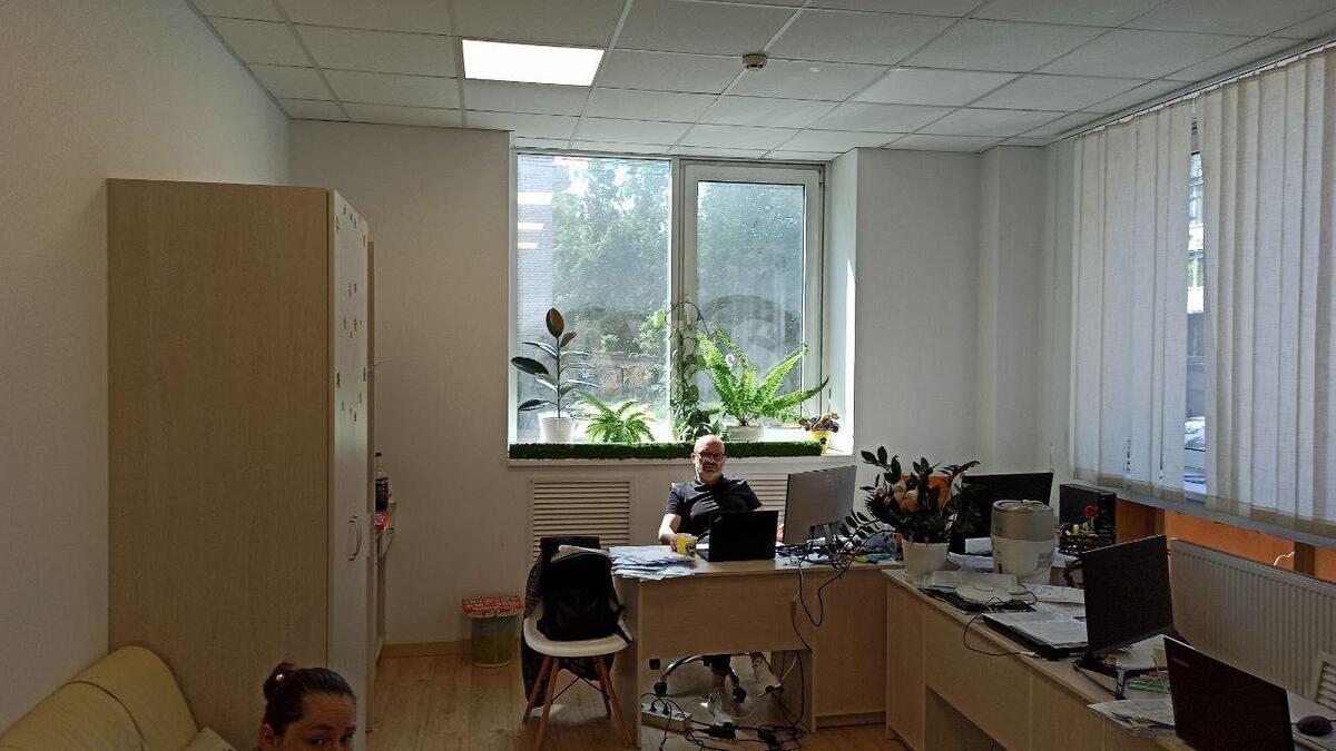 Объект торговли ул. Почайнинская 70, 400м26208815