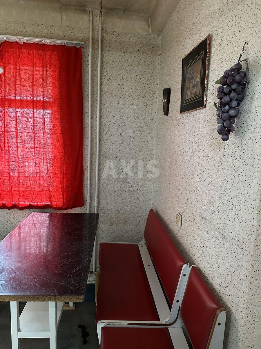 1k apartment vul. Buchmy Amvrosija 73