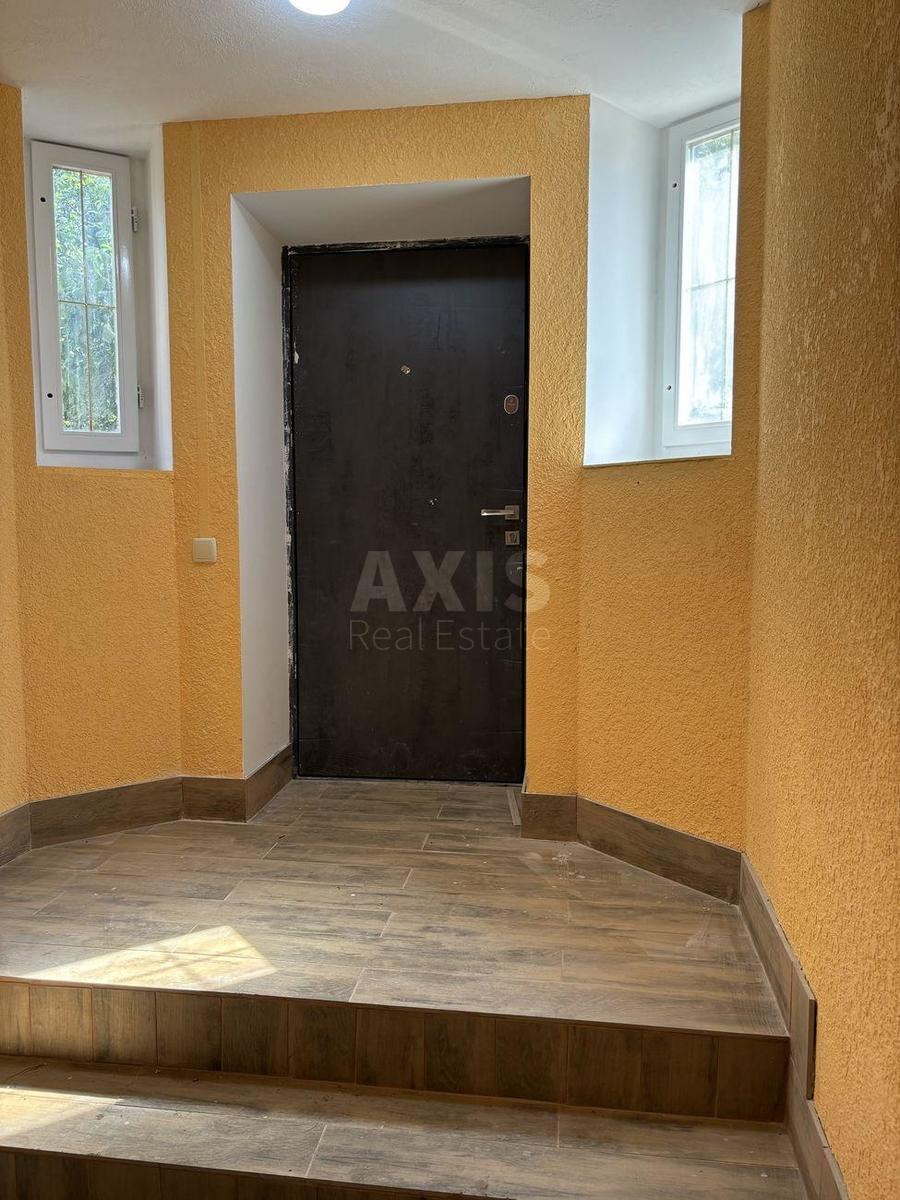 3k apartment vul. Radystiv 1210