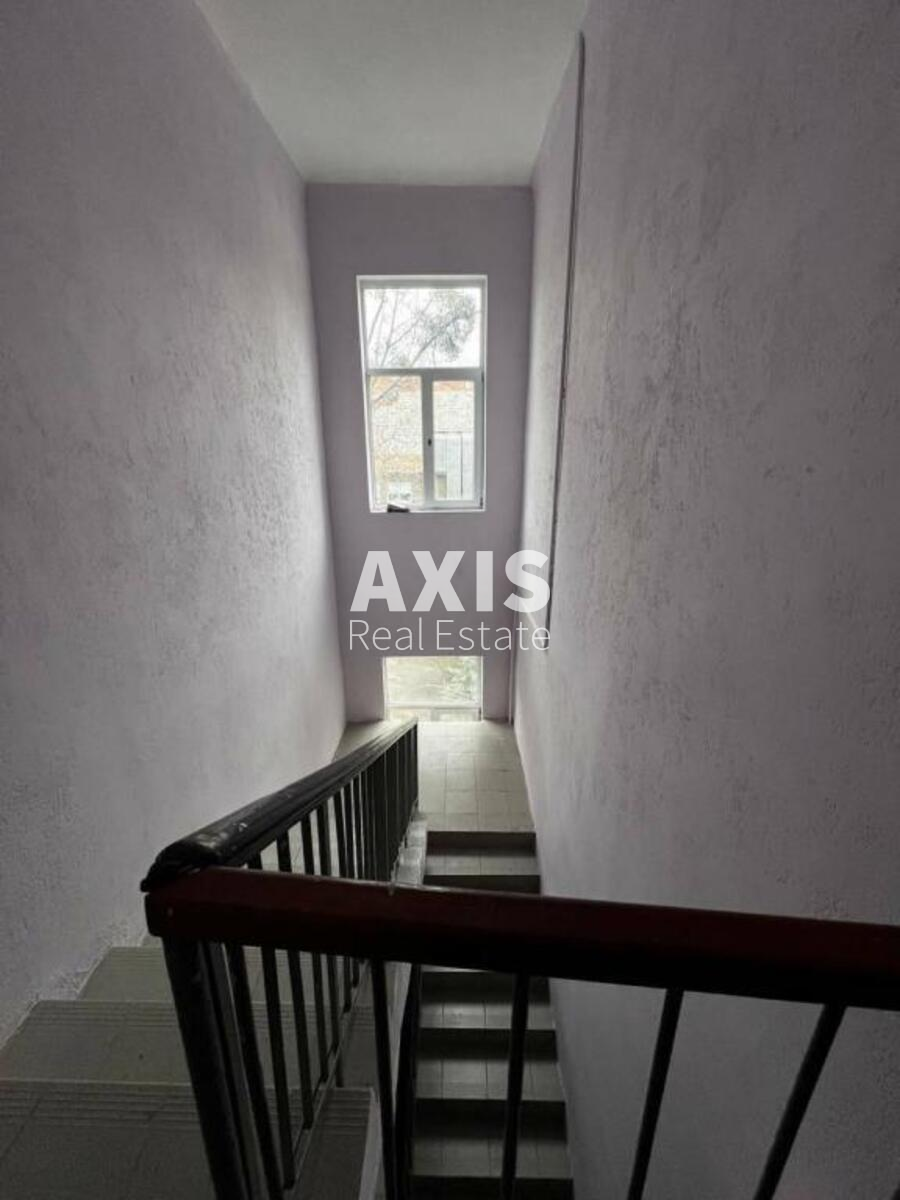 2k apartment vul. Petljury Symona 2211