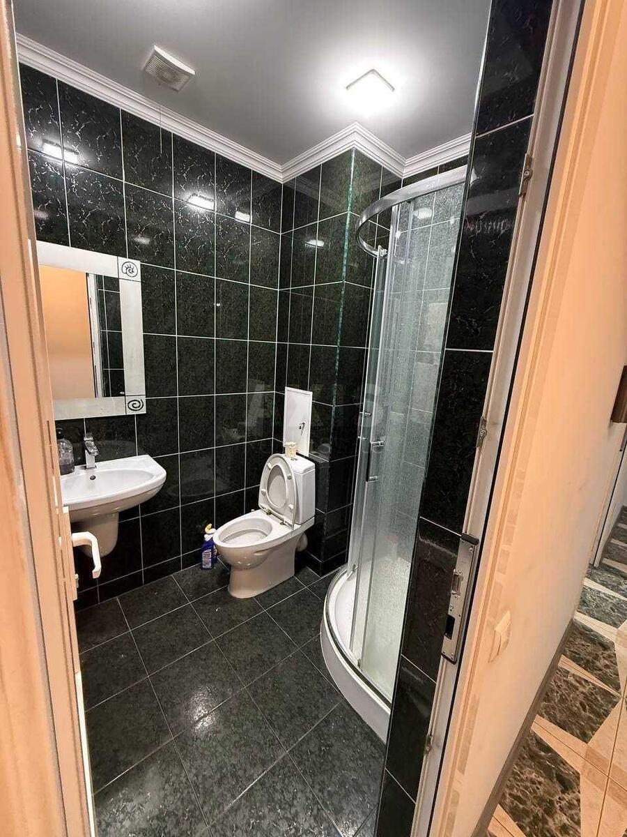 Office vul. Myshugy Oleksandra 2, 130m26016412