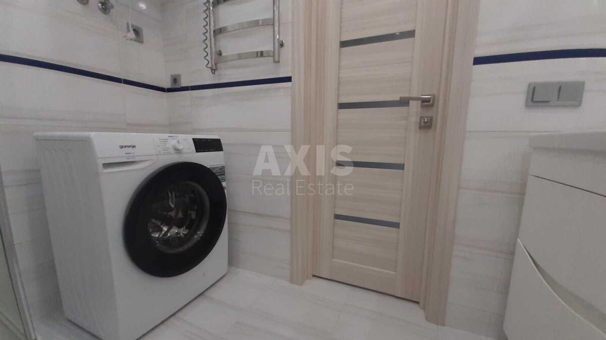 1k apartment vul. Dragomanova 106