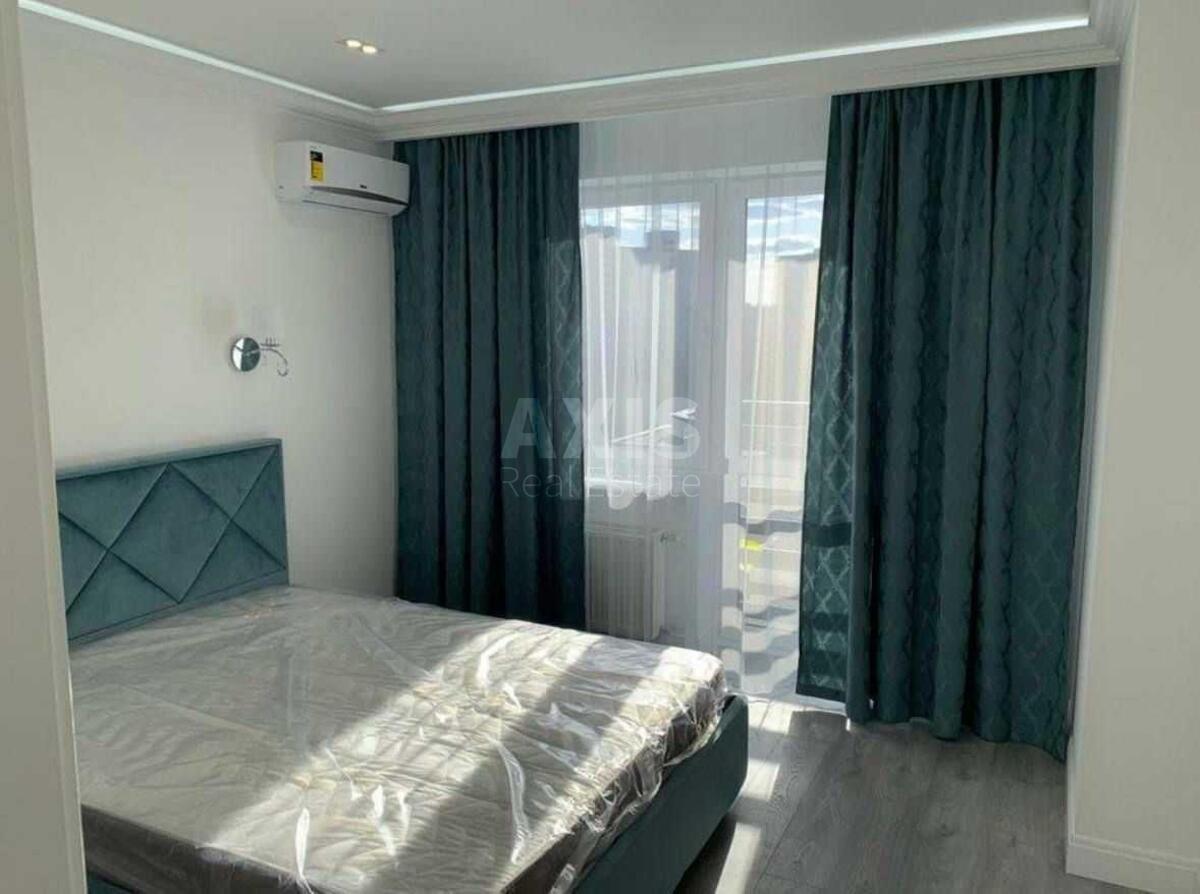 1k apartment vul. Nyzhn'okljuchova 14615744