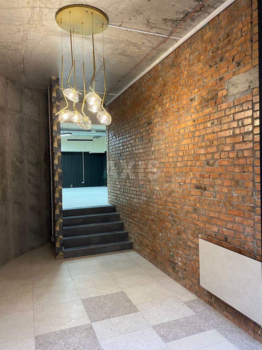 Office vul. Kyrylivs'ka 37А, 87m21