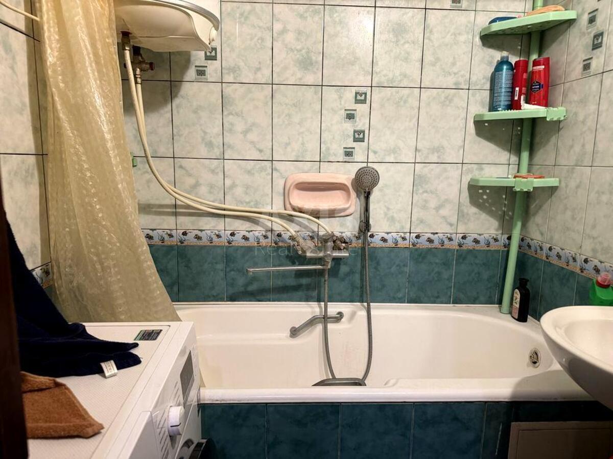 2k apartment pr-t Svobody 15/1614054