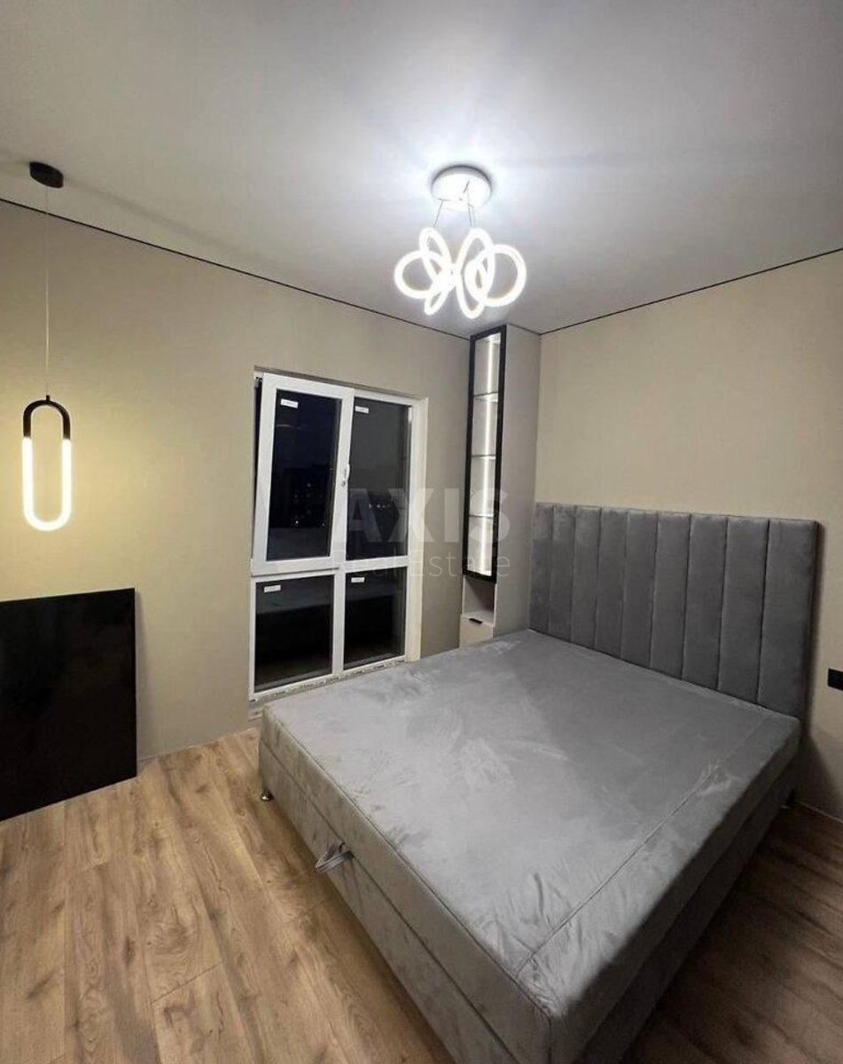 1k apartment vul. Myhajla Maksymovycha 5Б3