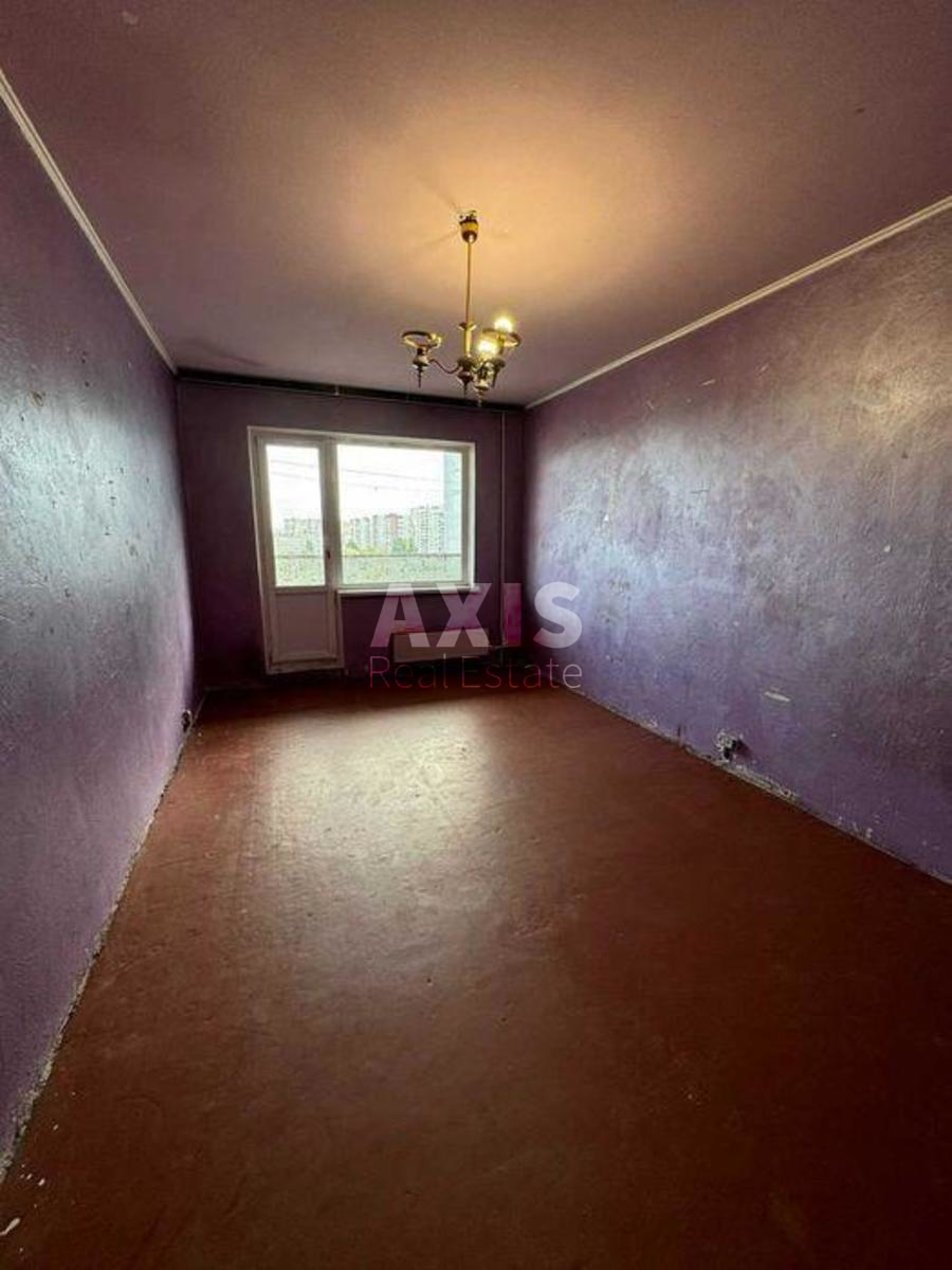 2k apartment vul. Zholudjeva 4в5