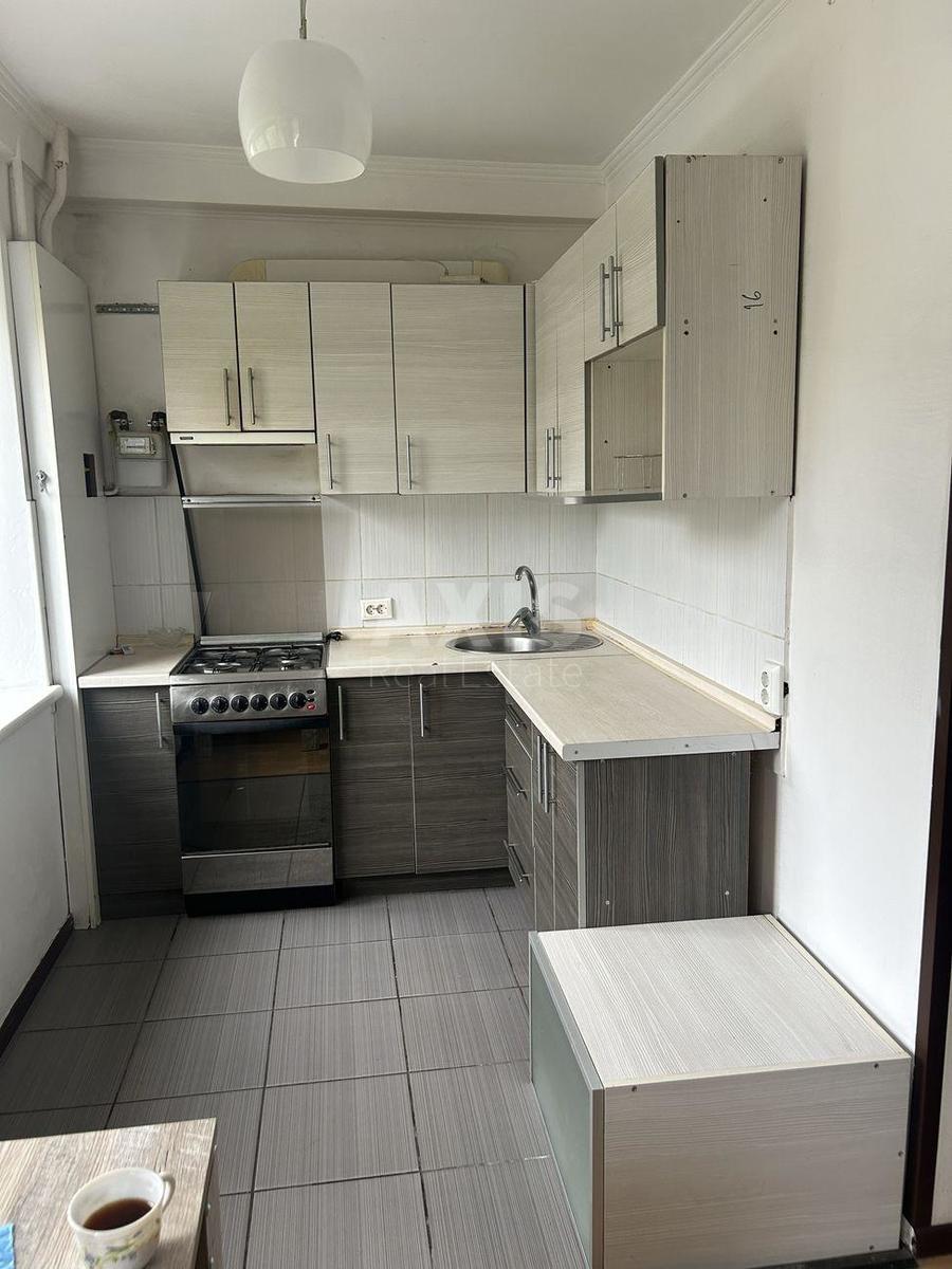 3k apartment vul. Pryvokzal'na 81