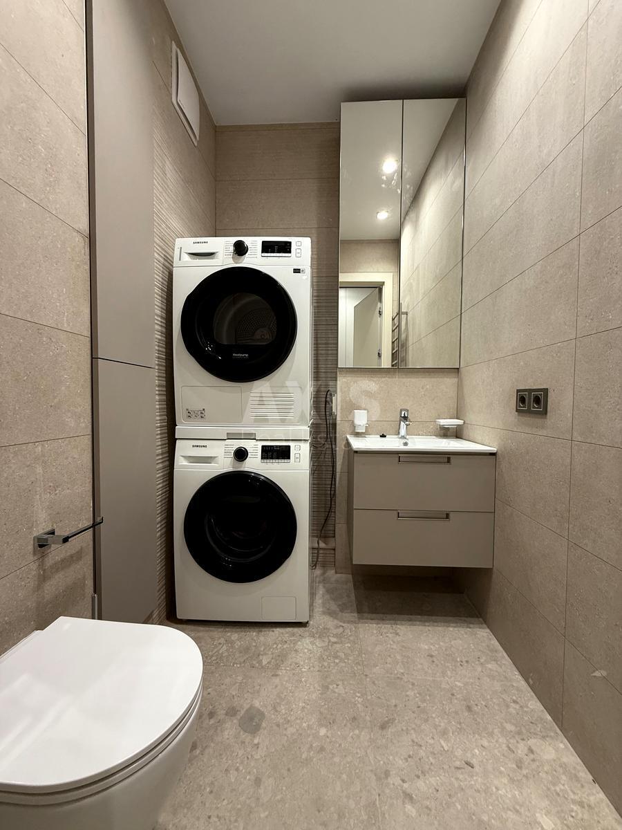 2k apartment vul. Antonovycha 118/9610242