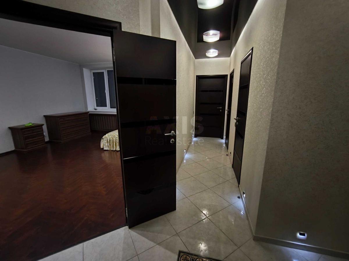 2к квартира ул. Николая Амосова 46