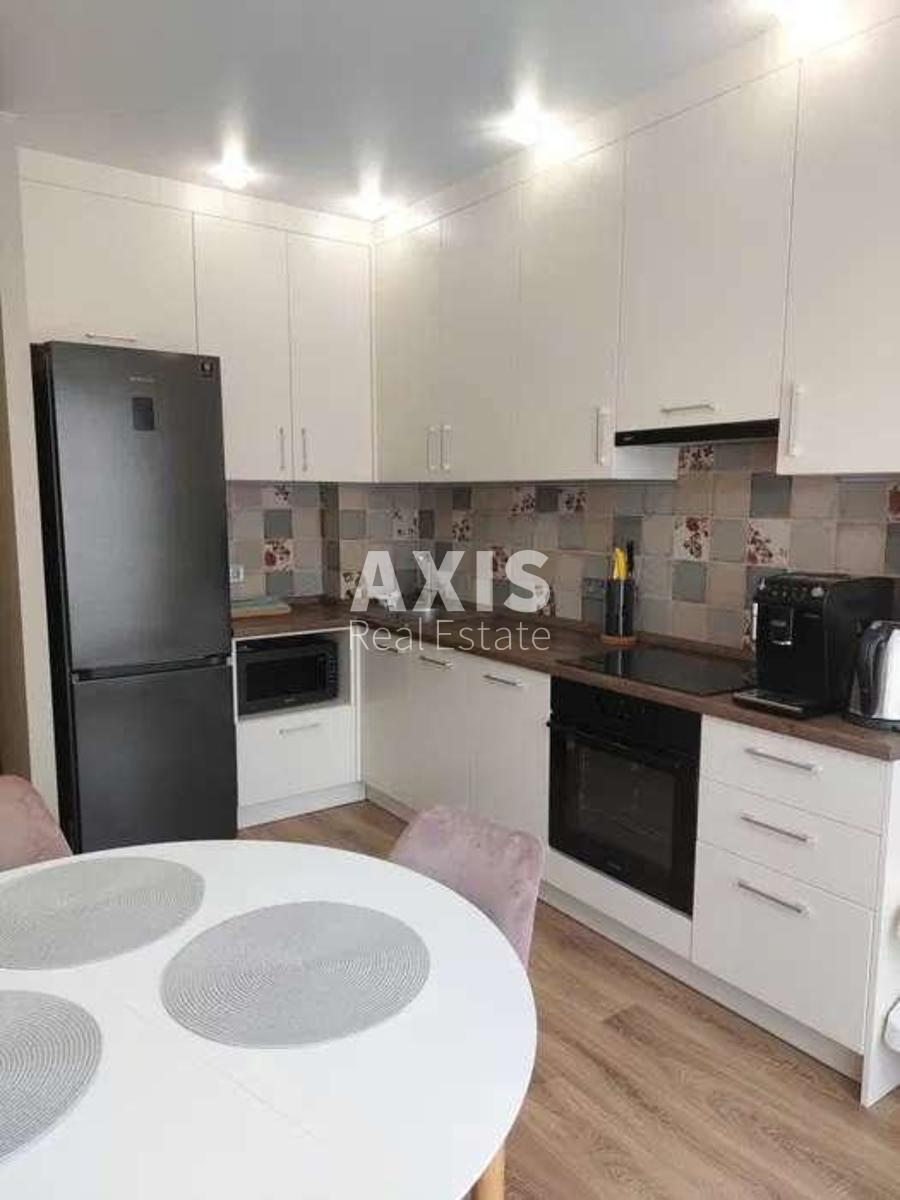 1k apartment vul. Metrologichna 109
