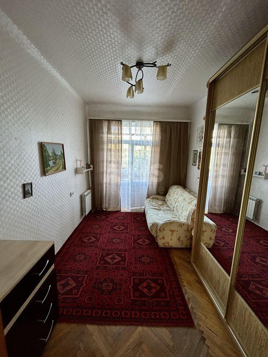 2к квартира ул. Багговутовская 36573222