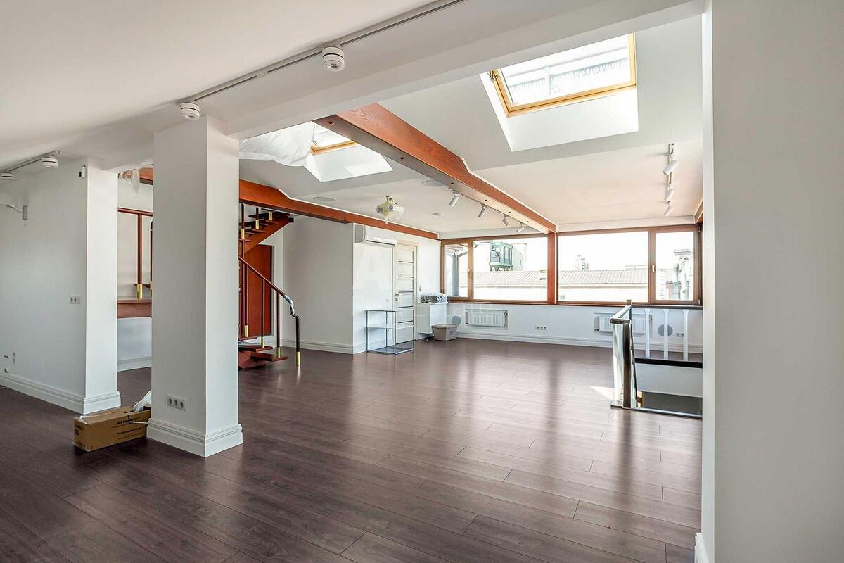 5k apartment vul. Hmel'nyc'kogo Bogdana 30/10573278