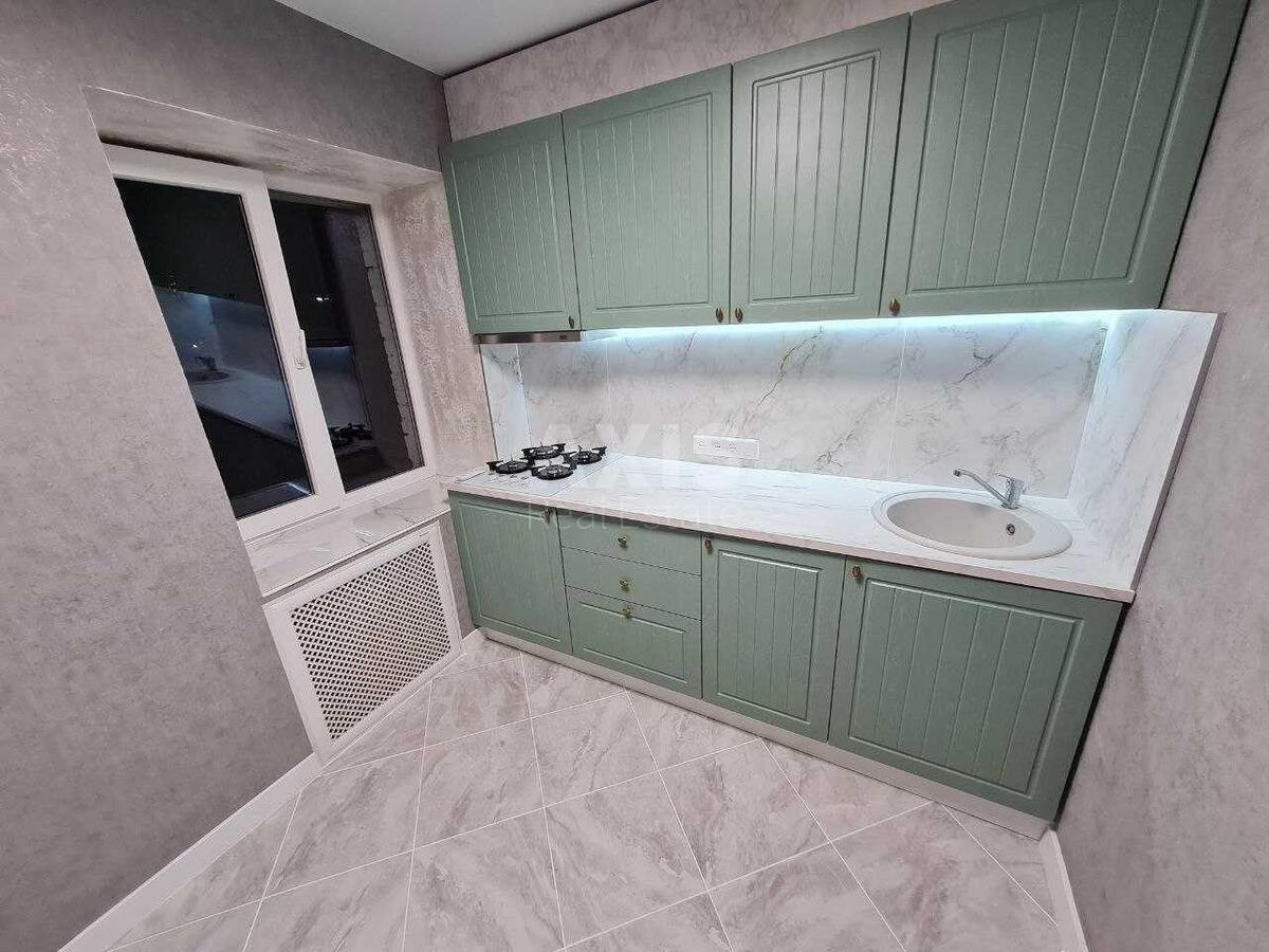 2k apartment vul. Kostjantynivs'ka 18