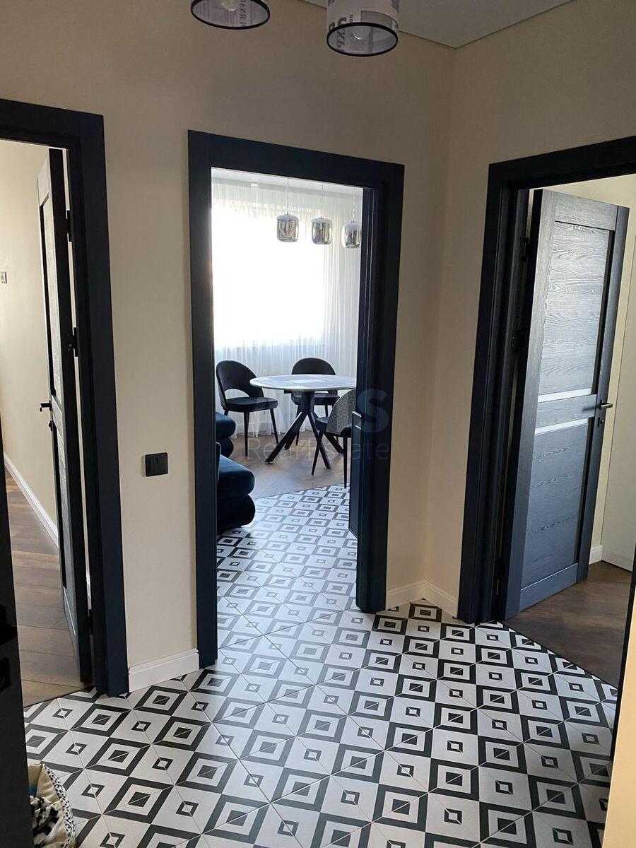 2k apartment vul. Revuc'kogo 406