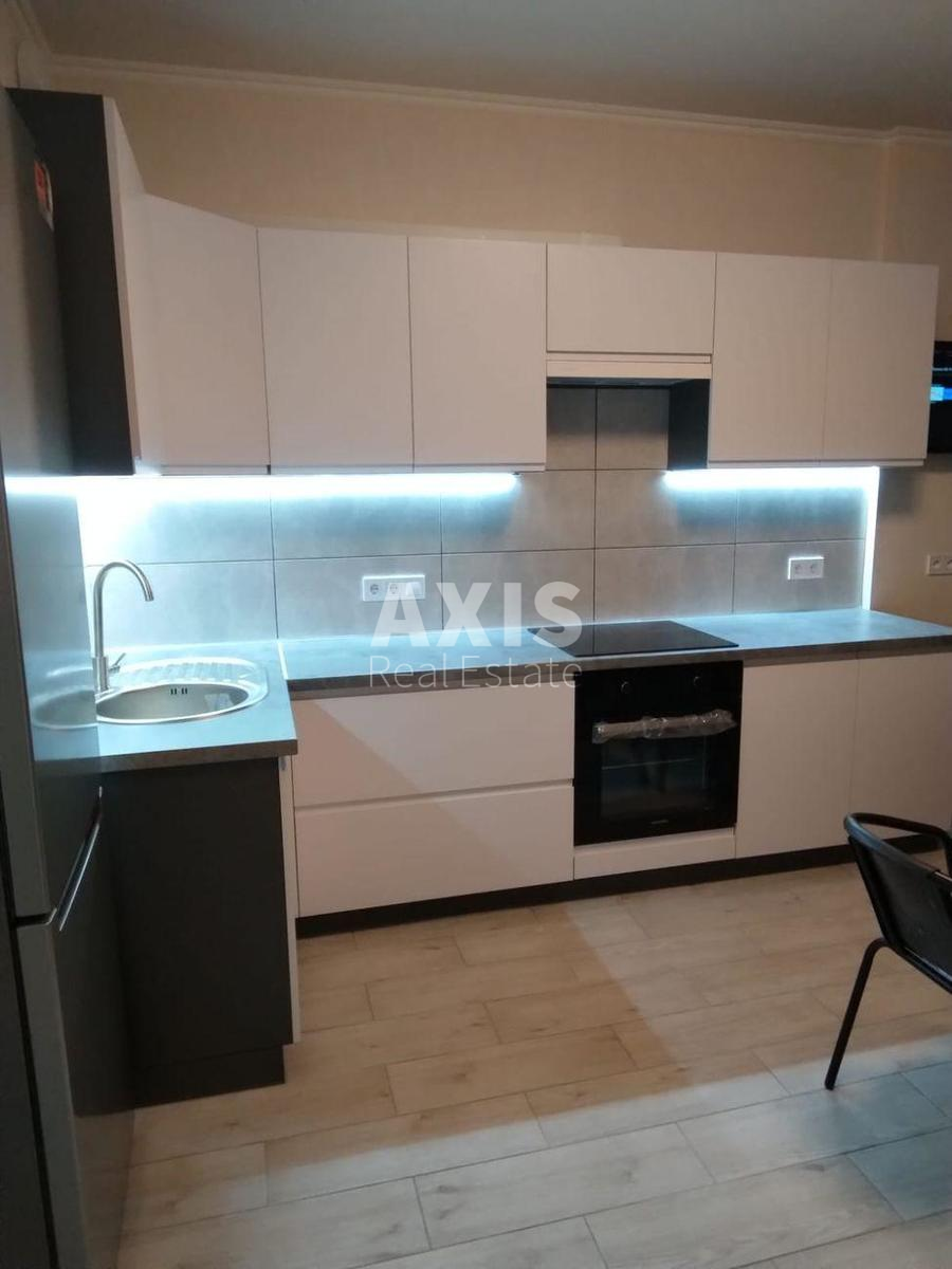 1k apartment vul. Brativ Chybinyeyevykh 8