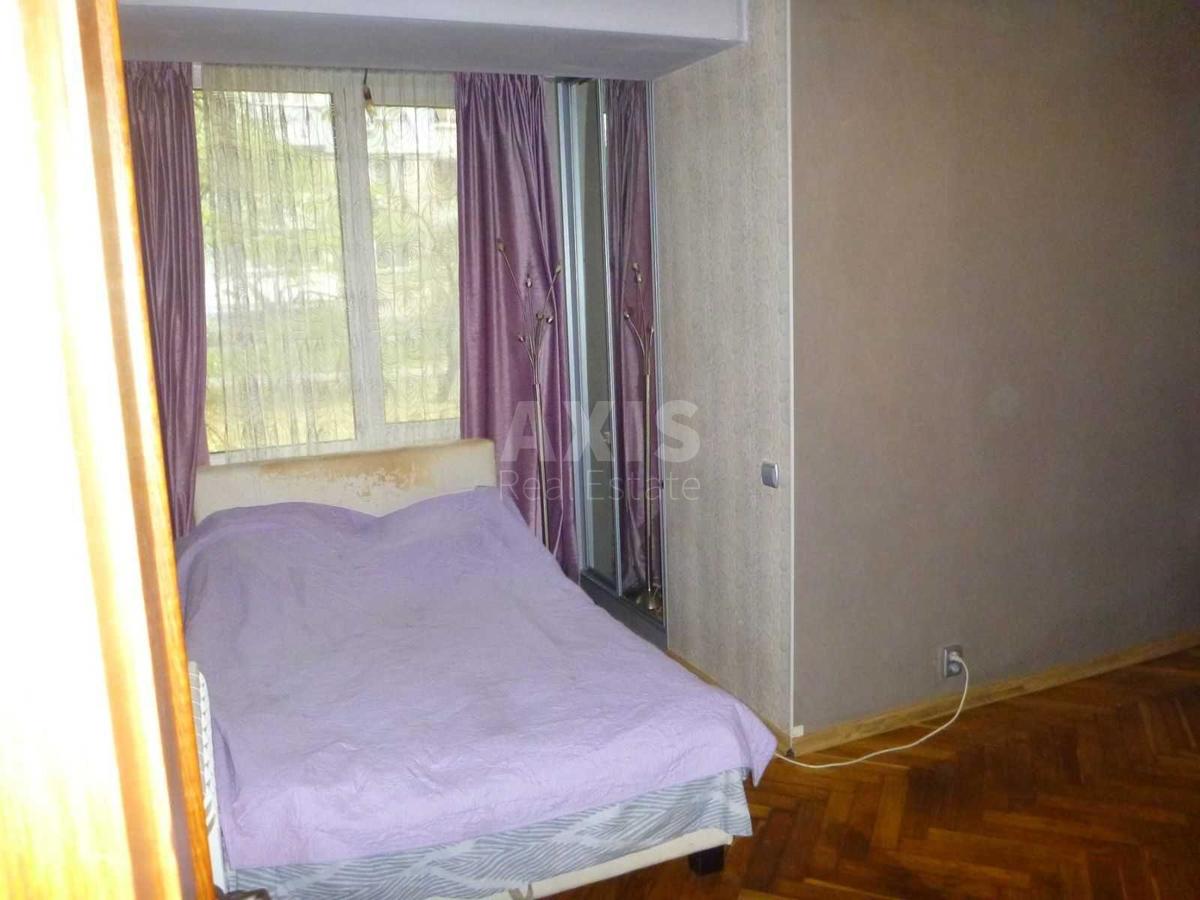 2к квартира ул. Окипной Раисы 5А6