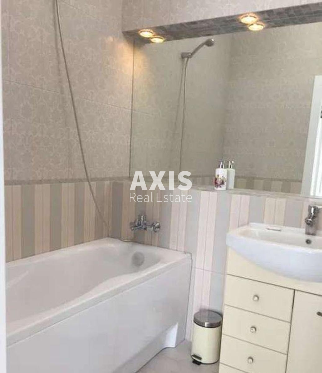 2k apartment vul. Lucenka Dmytra 103