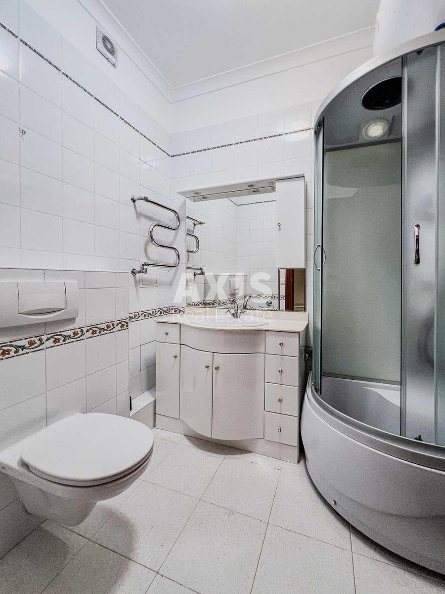 5k apartment vul. Kudrjavs'ka 13/196